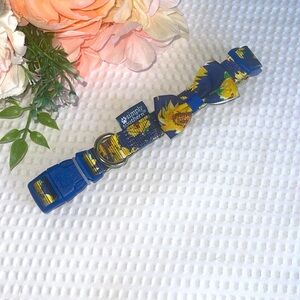 Simply Southern Blue Sunflower Dog Collar Size Large NWOT